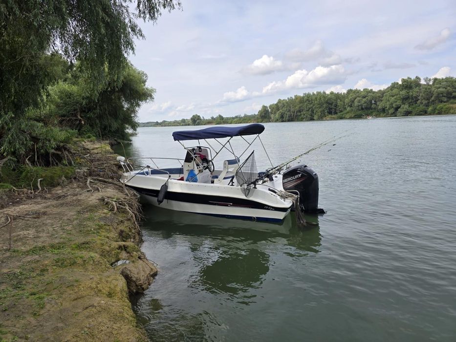 Barca Blumax 19 Open cu motor Mercury 115 cp 2019