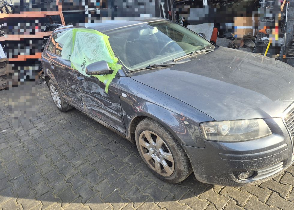 Bot complet Audi A3 8P Bara fata aripi capota  faruri trager calandru