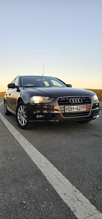 Audi a4 B8 2.0 TDI 143cp manual nu Skoda, Vw, Seat, Bmwă