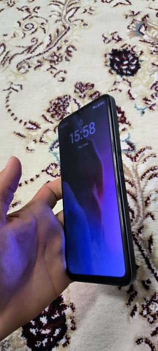 Realme c35 hech narsa bomagan hammoyogi tinniq 1 yil ishlatilgan