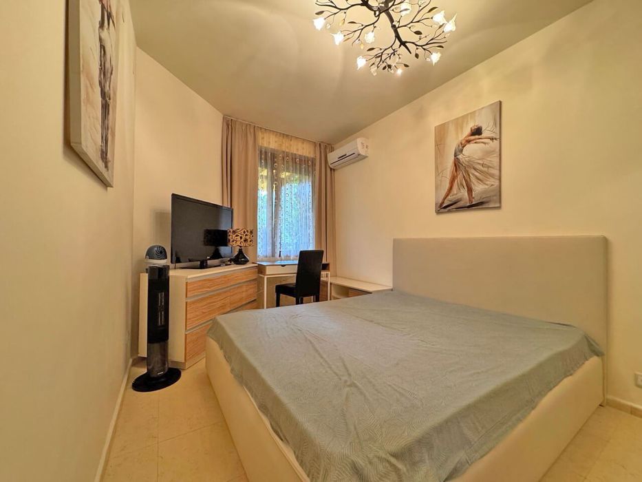 Продава се Двустаен апартамент в Свети Влас - 83 кв.м за 1507 €/кв.м - Снимка #4