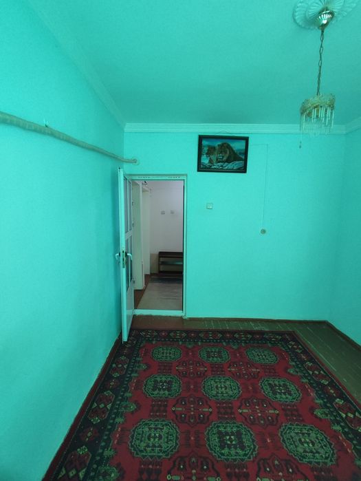 Qarshi shahar markazida 4-xonali xonadon sotiladi