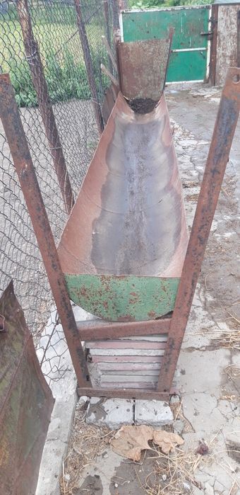 Продам кормушку для откорма для КРС