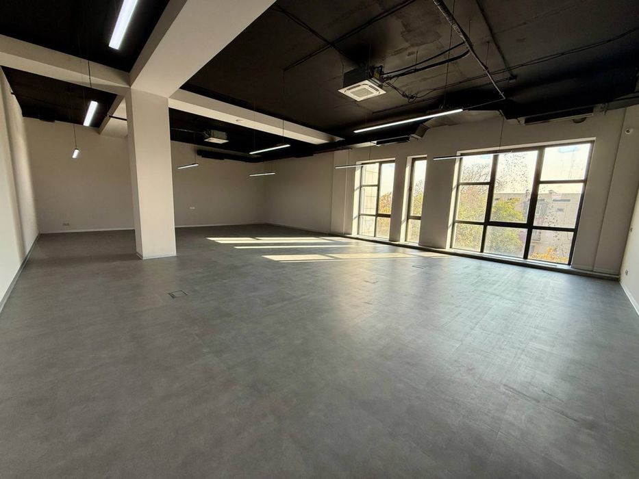 Продаётся целый этаж в The Business Park 1219 кв.м.