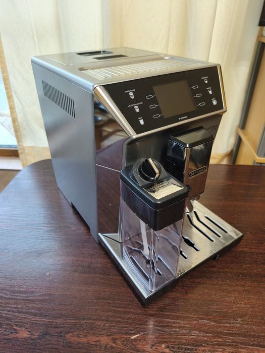 DeLonghi PrimaDonna Class Bluetooth App Кафеавтомат Делонги