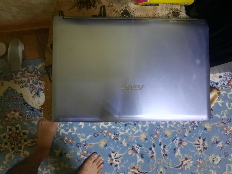 ASUS core i5 экран 17.3