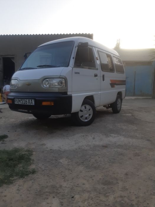 Damas moshinasi sotiladi