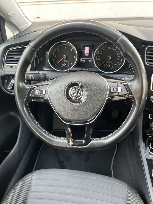 VOLKSWAGEN Golf 2015 — imagine 3