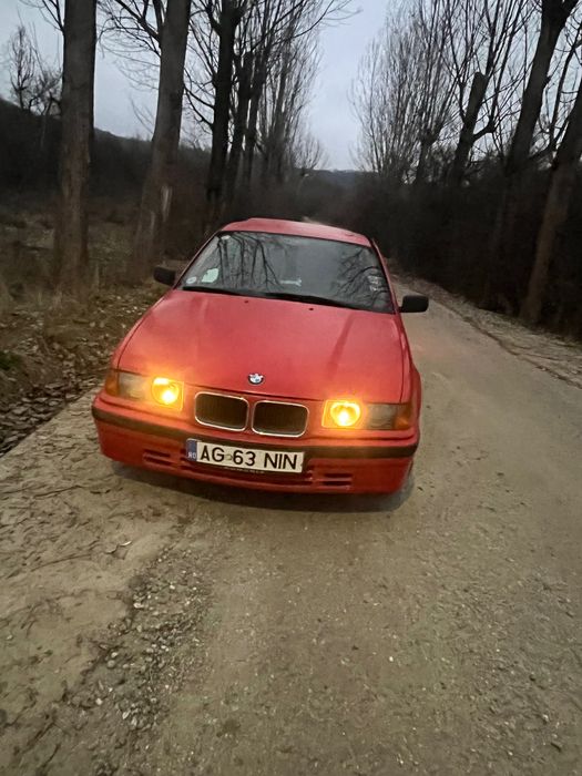 Bmw  e36 318 din 91’