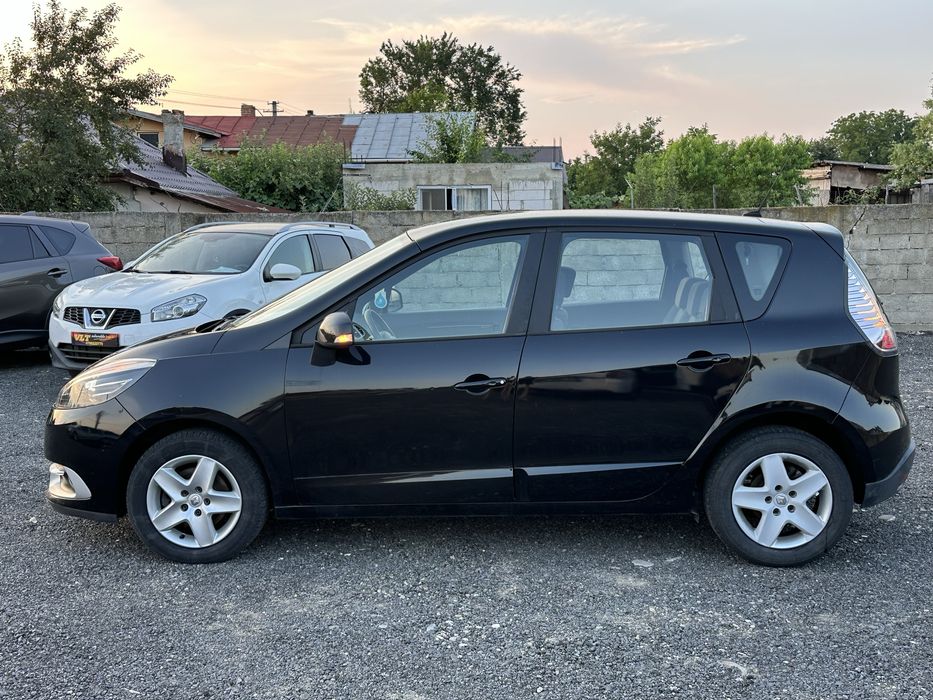 RENAULT Scenic 2013 — imagine 3