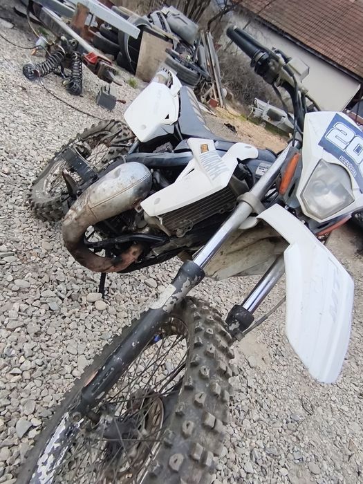 Vând Yamaha DT 125 2T