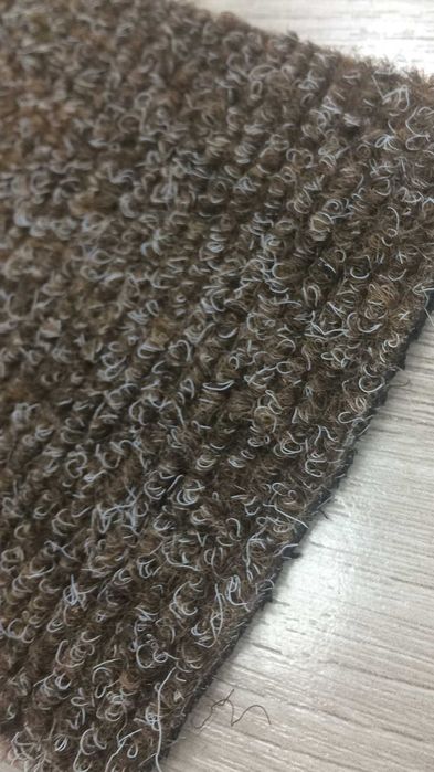 Ворсовое покрытие . Ковер. ковровое покрытие в офис