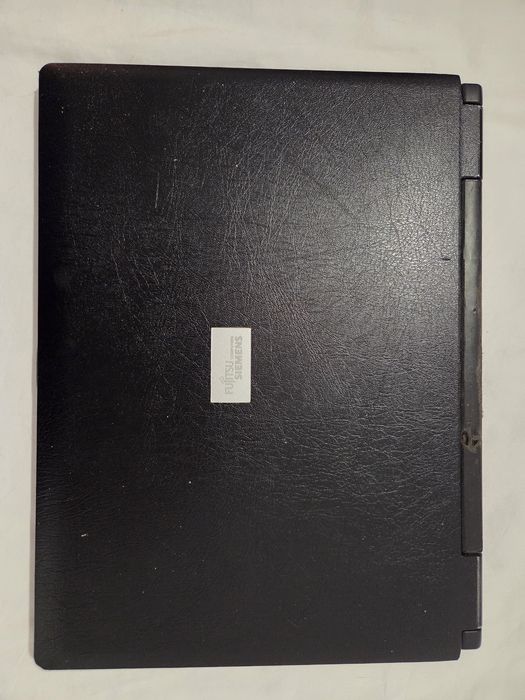 Laptop Fujitsu Siemens Amilo M1425 - netestat, fără încărcător (piese/reparat)