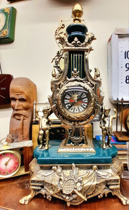 Часы настенные, времён СССР.