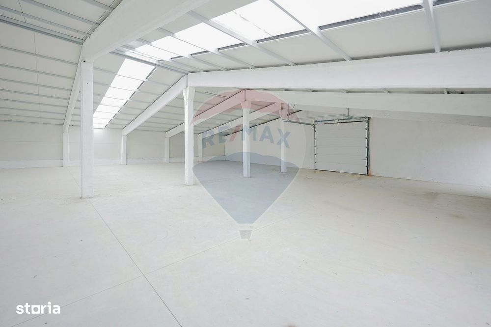 De închiriat -2 hale industriale, 5.050 mp utili, Palota , acces TIR