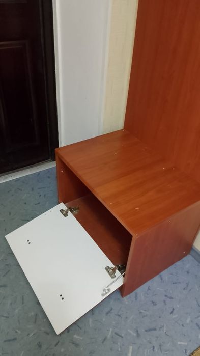 Продаю мебель для прихожей