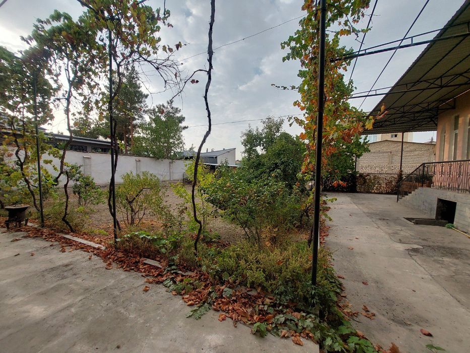 Уй сотилади срочно