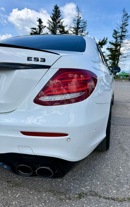 Mercedes E53 AMG