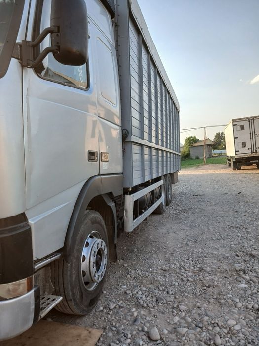 Волво 2001 йил вичай матор йурп турган мошн газ 200 куп
