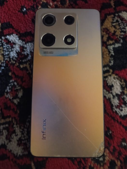 Infinix Note 30 pro telefoni sotiladi