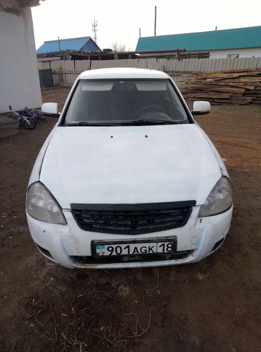Приора хэтчбек на ходу
