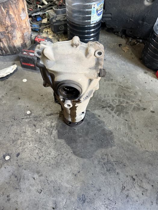 Преден/заден диференциал бмв г30/31 520хд ( preden zaden diferencial bmw g30 )