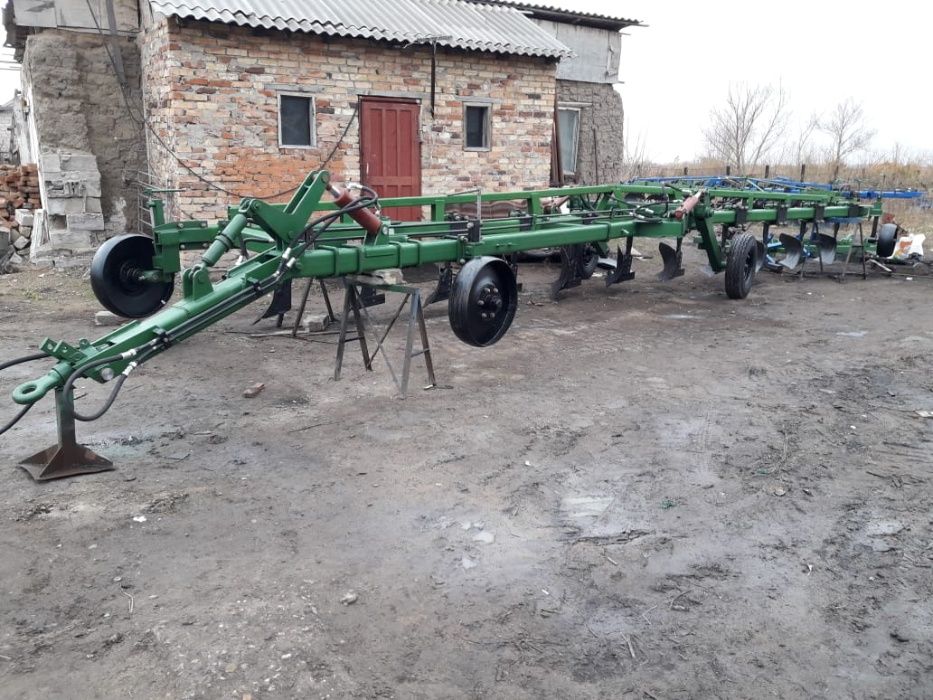 Продам Плуг ПТК-9