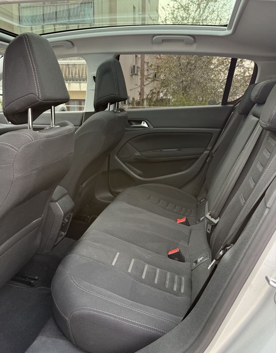 Peugeot 308 - Automat - 2.0 Diesel - Hatchback