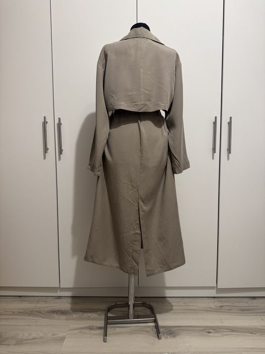 Trenci lung bej taupe din lyocell cordon in talie Zara marimea S