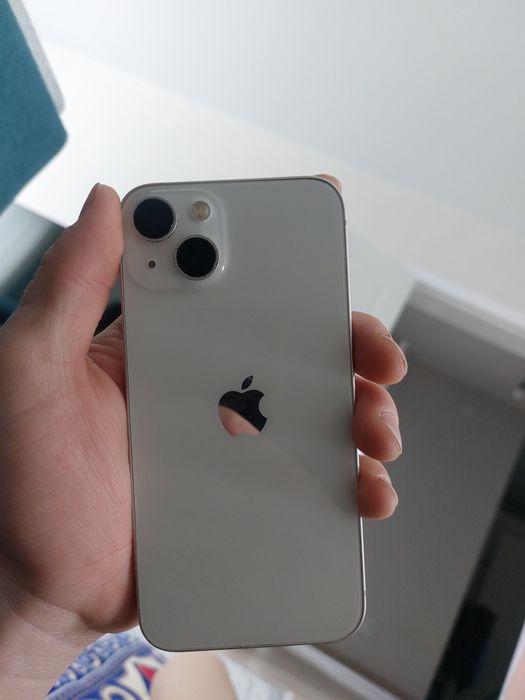 Айфон 13  128гб коробка есть