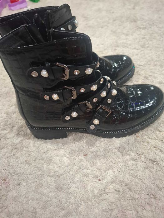 Продават се.Нови само пробвани