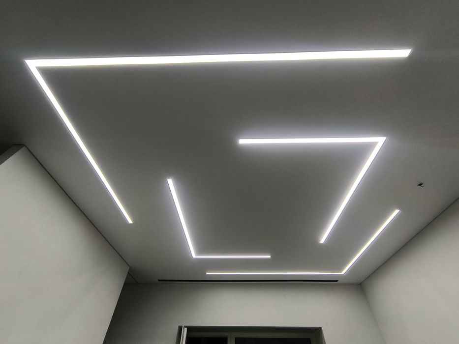 Натяжные потолки цена от 1900