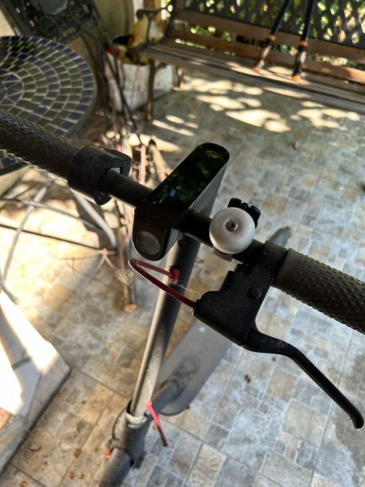 Trotineta electrica Xiaomi Mijia M365 baterie stricata