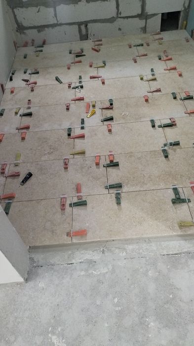 Ofer servicii în constructi