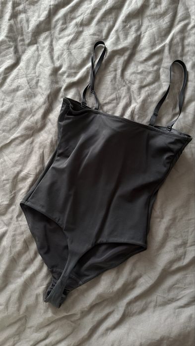 Боди skims XS черный