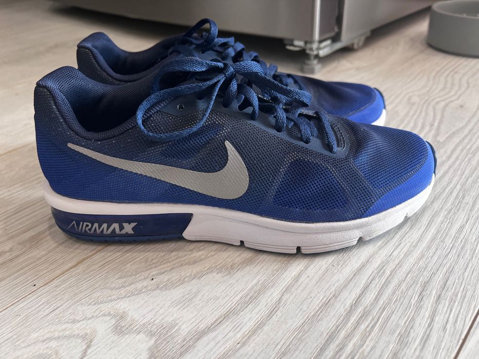 Маратонки Nike air max