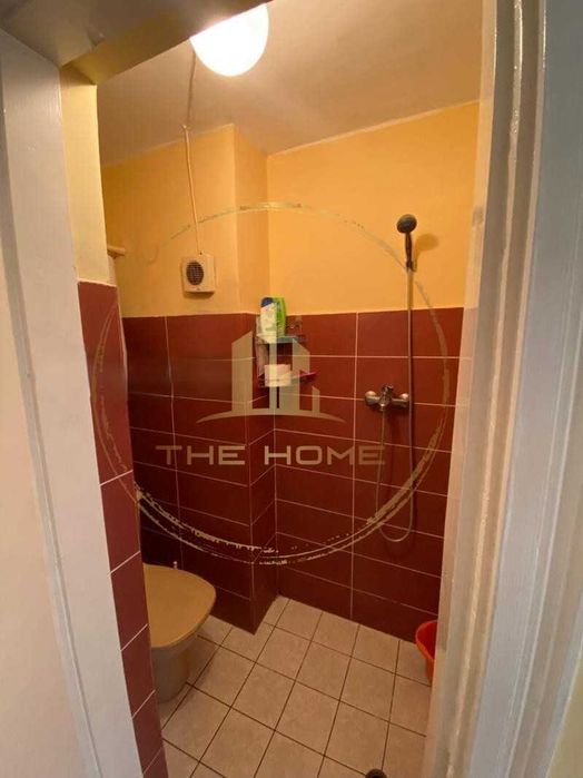 Дава се под наем Двустаен апартамент в Варна, Трошево - 70 кв.м за 350 € - Снимка #2