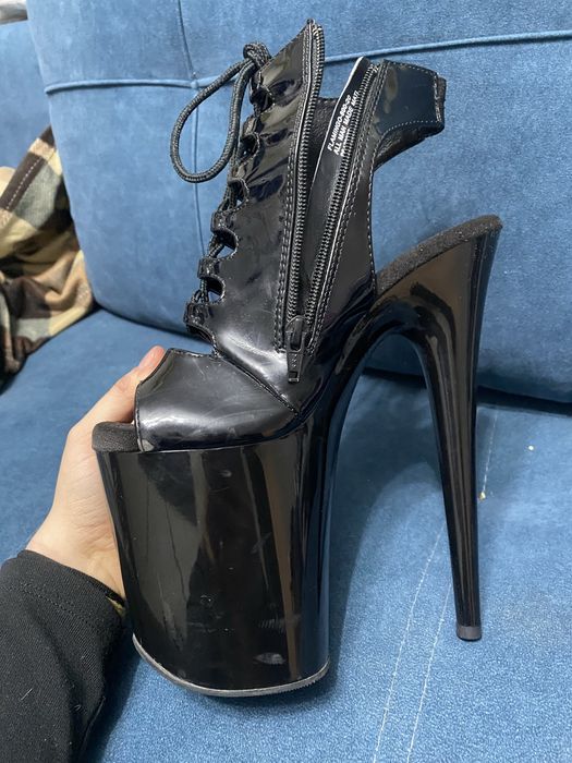 Стрипы Pleaser, размер 37