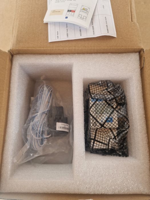 Vand invertor monofazat si trifazat Huawei