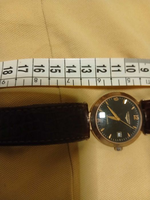 Ceas   de  mana  "Longines "