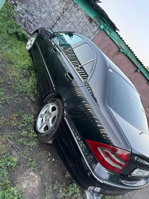 Продам мерседес s302