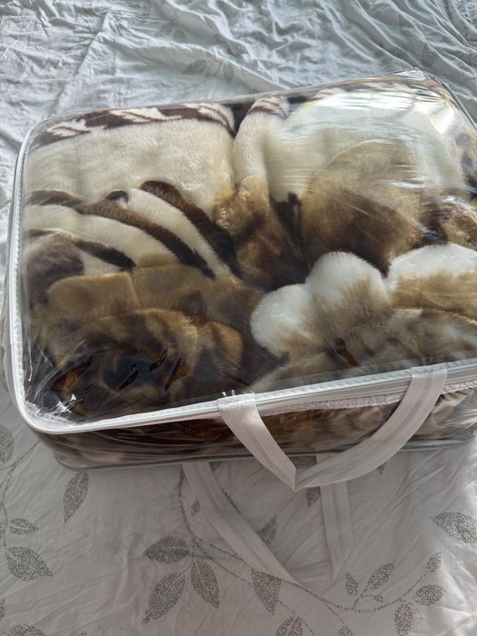 Продам новый плед