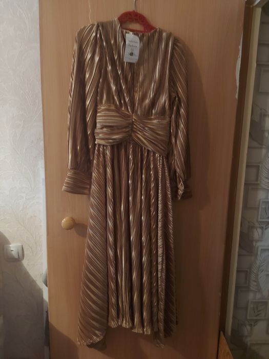 Вещи женские 46 размер