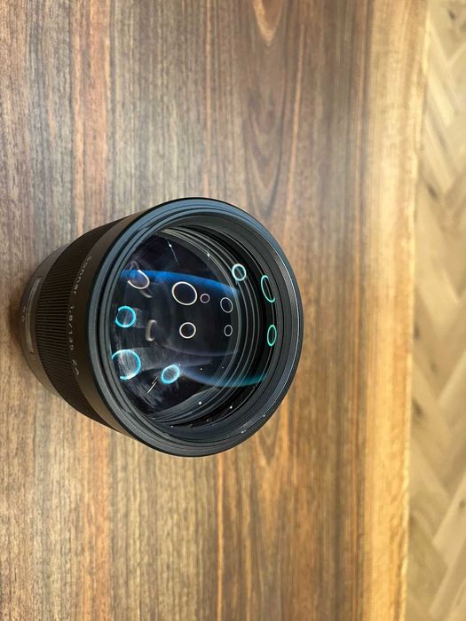 Обектив Sony 135mm f/1.8 Carl Zeiss Sonnar T* ZA