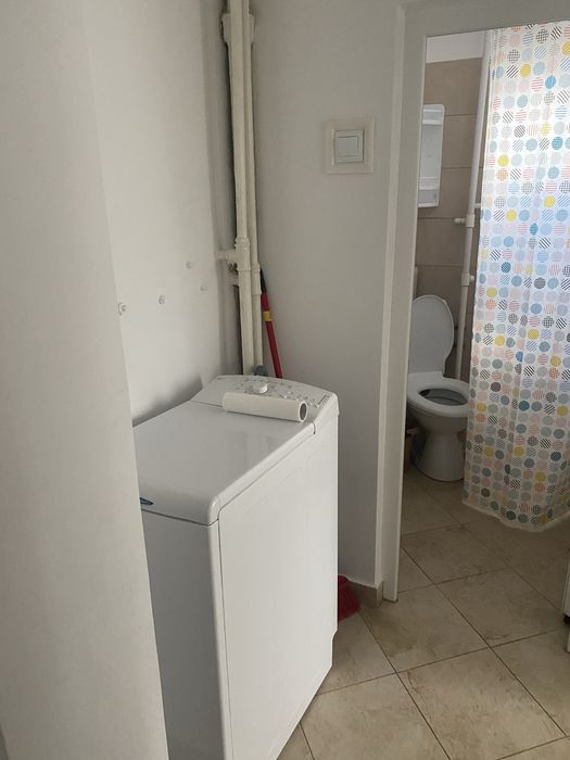Inchiriere garsoniera Ploiesti zona Vest