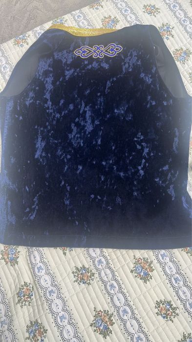 Продам национальный костюм