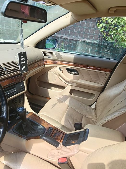Bmw seria 5 e39 din 1999
