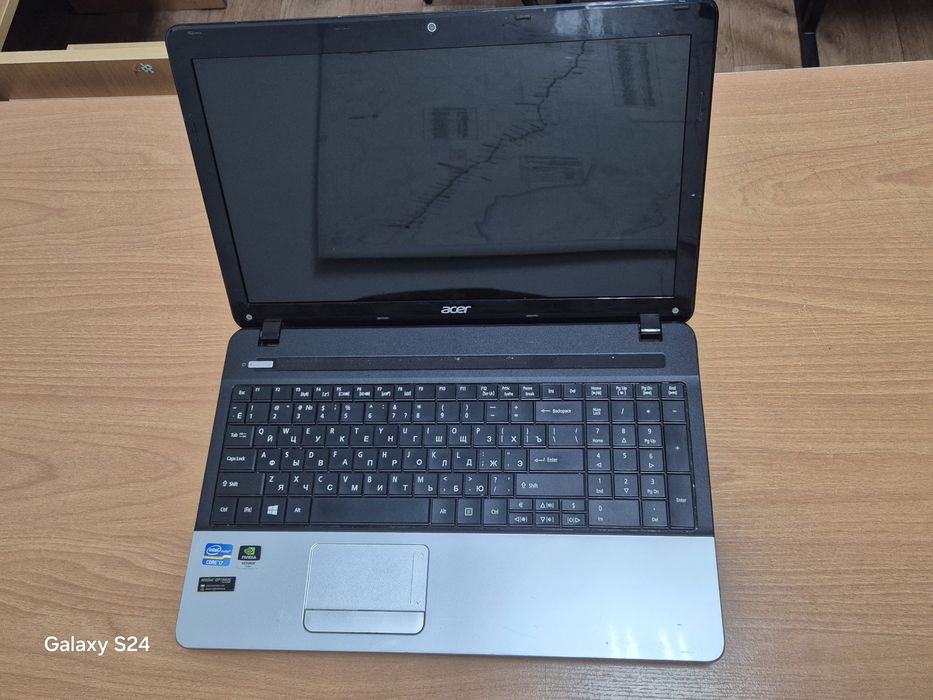 Продам ноутбук acer e1 571g