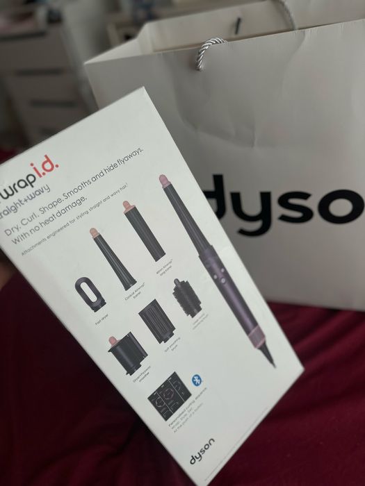 Dyson стайлер новый