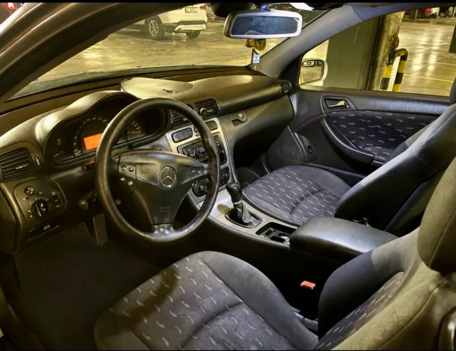 Mercedes C 220 / Хечбек